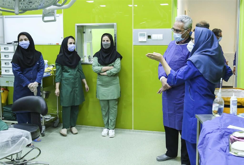 مرکز درمان ناباروری رویش بیرجند
